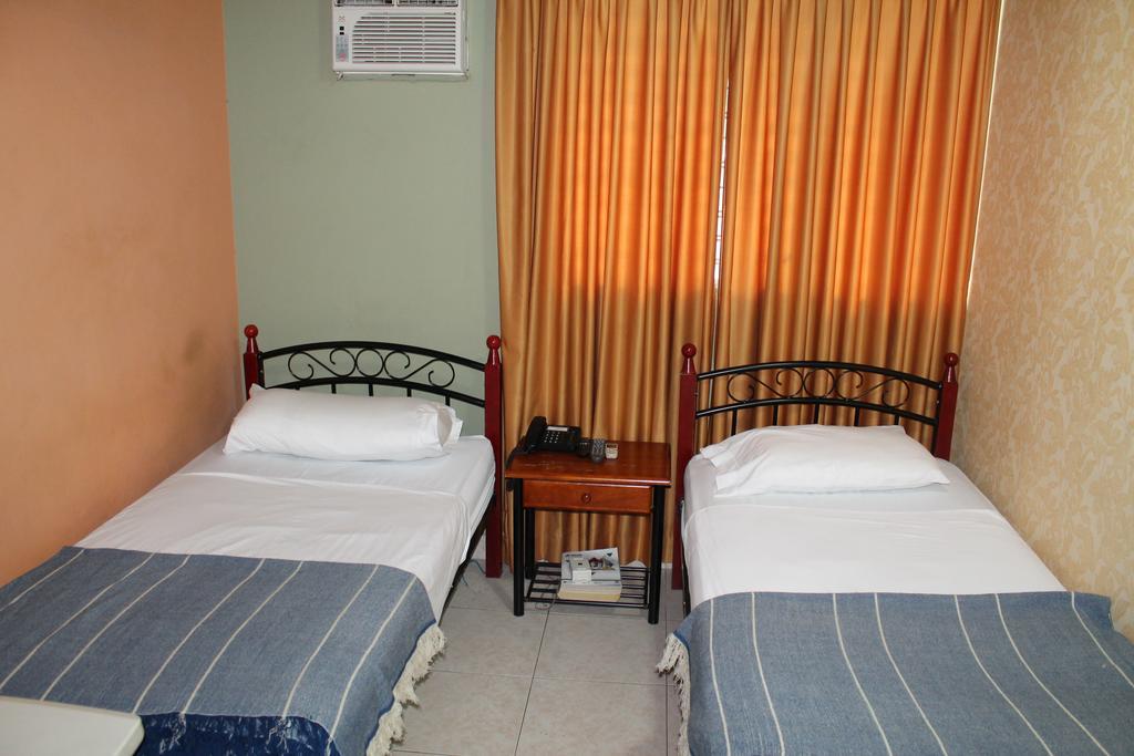 Hostal Cocos Inn Панама Экстерьер фото