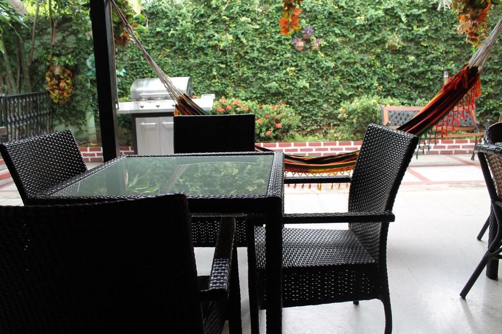 Hostal Cocos Inn Панама Экстерьер фото